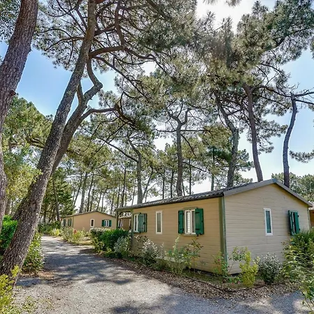 Stunning In With Kitchen La Faute-sur-Mer